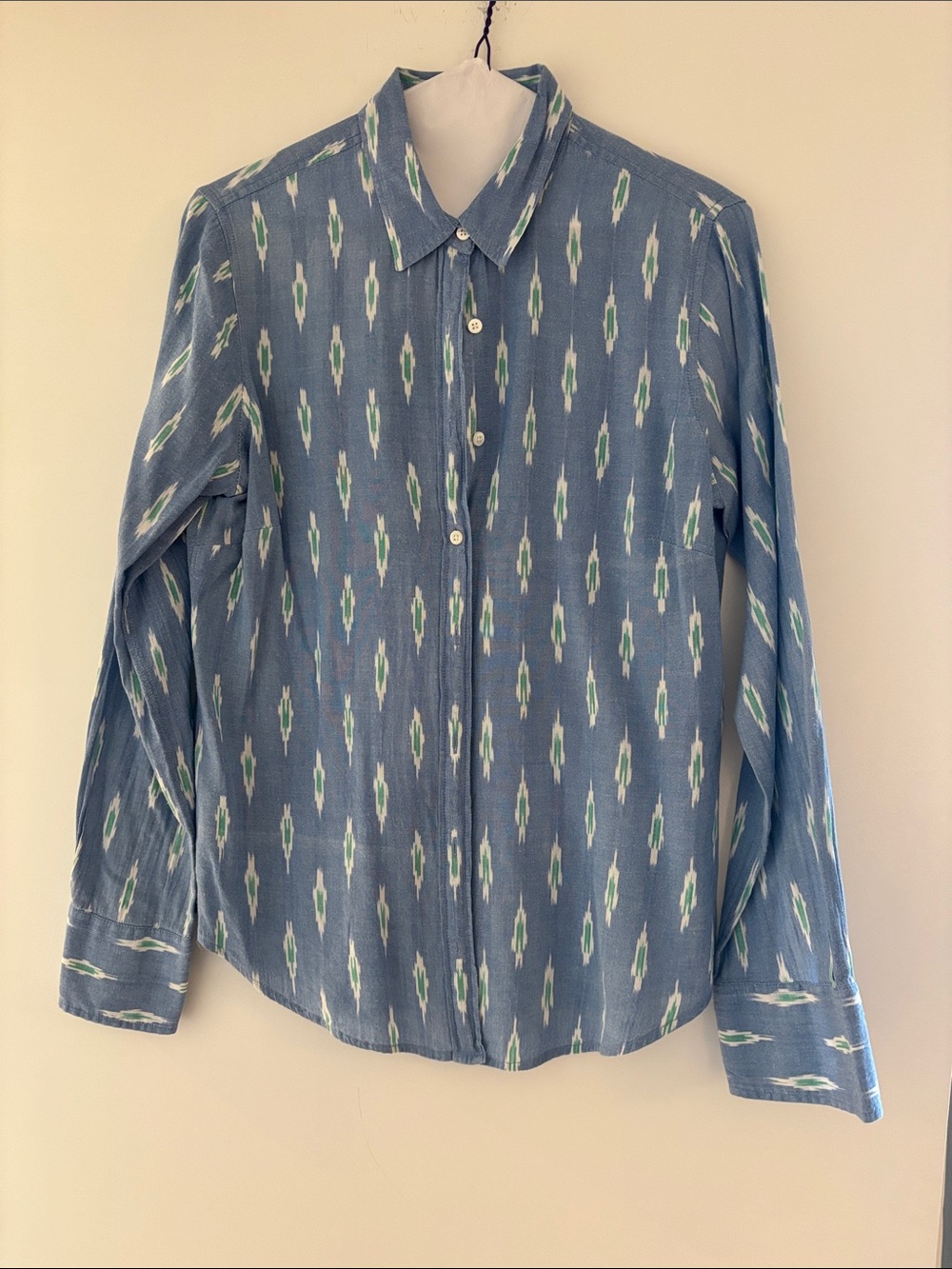 Women’s J Crew Perfect Shirt Blue Patterned Long-Sleeve Button-Down